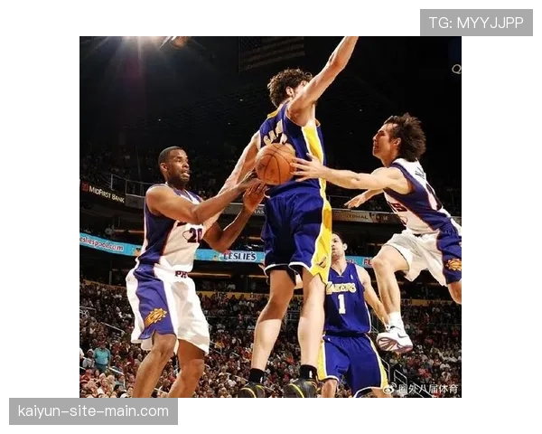 热火助攻失误比联盟前列，控制失误能力出色